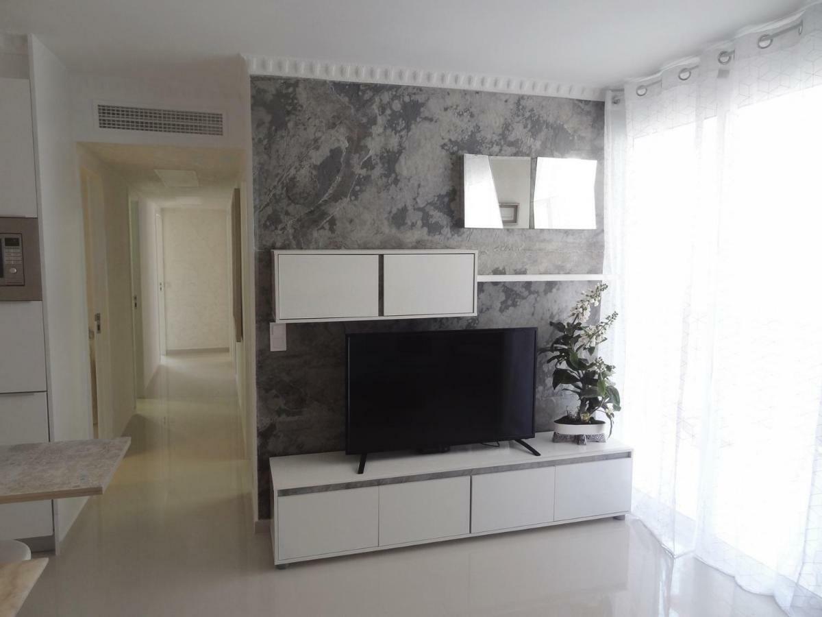 Infostays Maria Zambrano มาลากา ภายนอก รูปภาพ